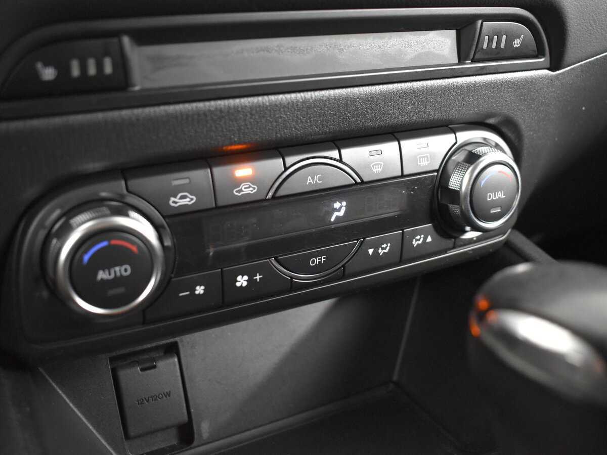 Б/У Мазда Ц-Икс-5 2018 года. Фото: #16