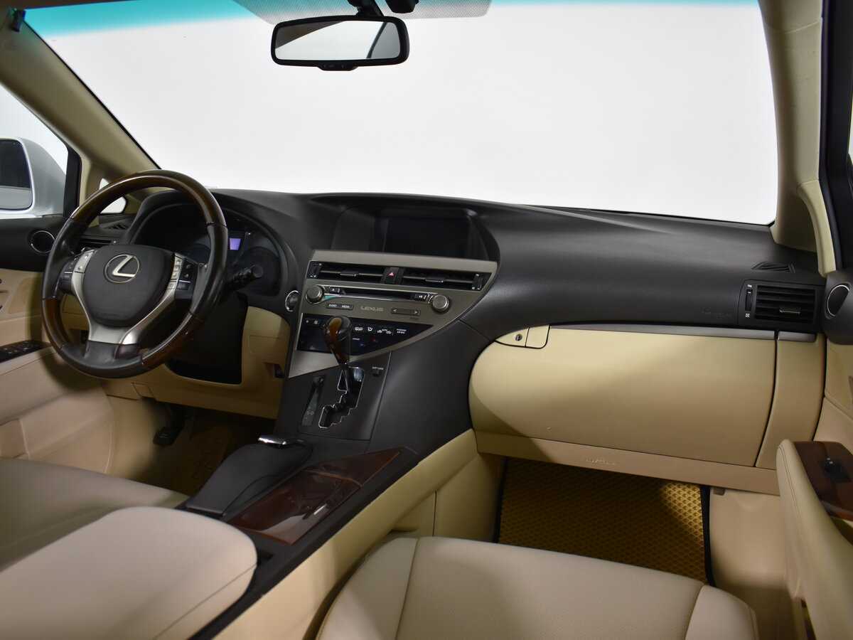 Б/У Лексус Р-Икс 2014 года. Фото: #11