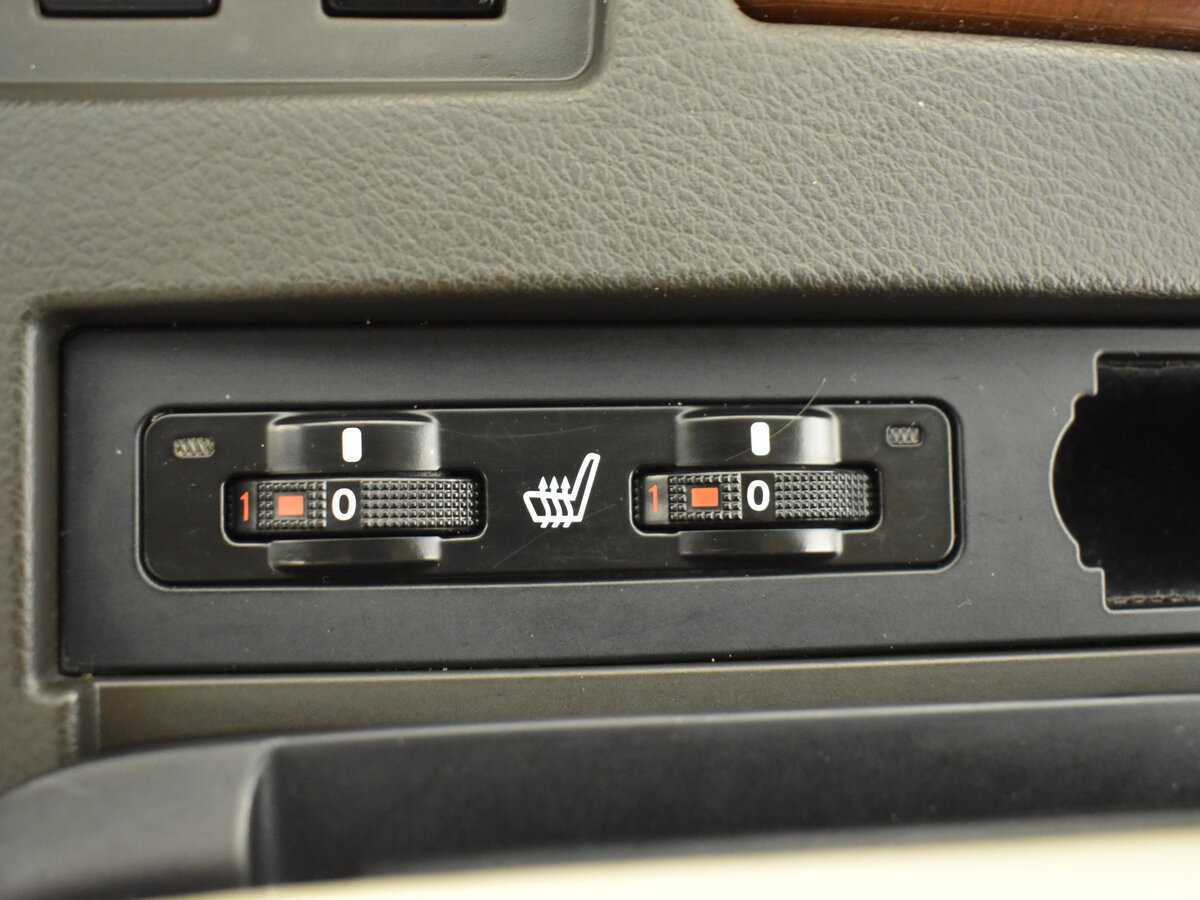 Б/У Лексус Р-Икс 2014 года. Фото: #14