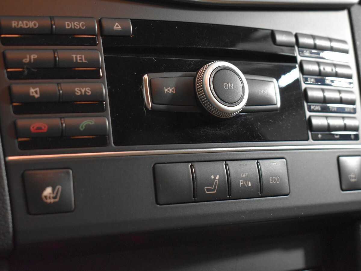 Б/У Мерседес-Бенц Е-Класс 2012 года. Фото: #18