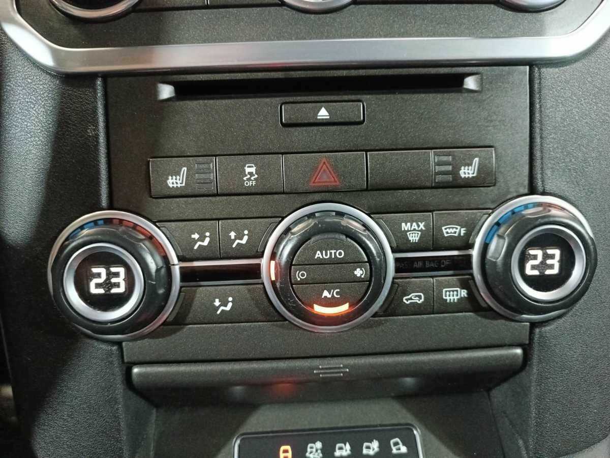 Б/У Лэнд Ровер Дискавери 2013 года. Фото: #14