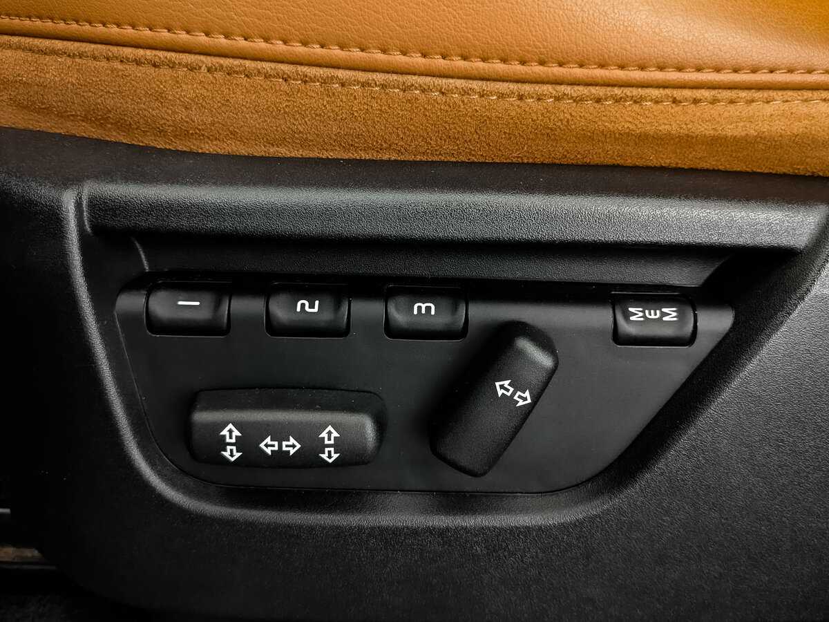 Б/У Лэнд Ровер Фрилендер 2014 года. Фото: #21