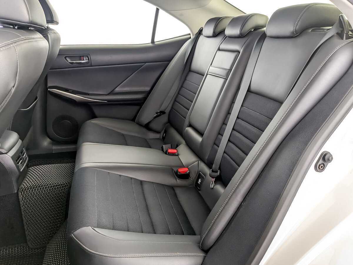 Б/У Лексус ИС 2014 года. Фото: #9