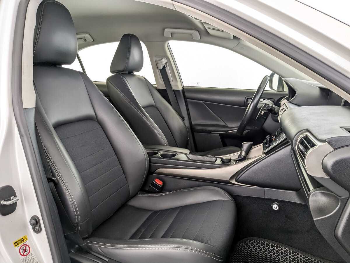 Б/У Лексус ИС 2014 года. Фото: #18