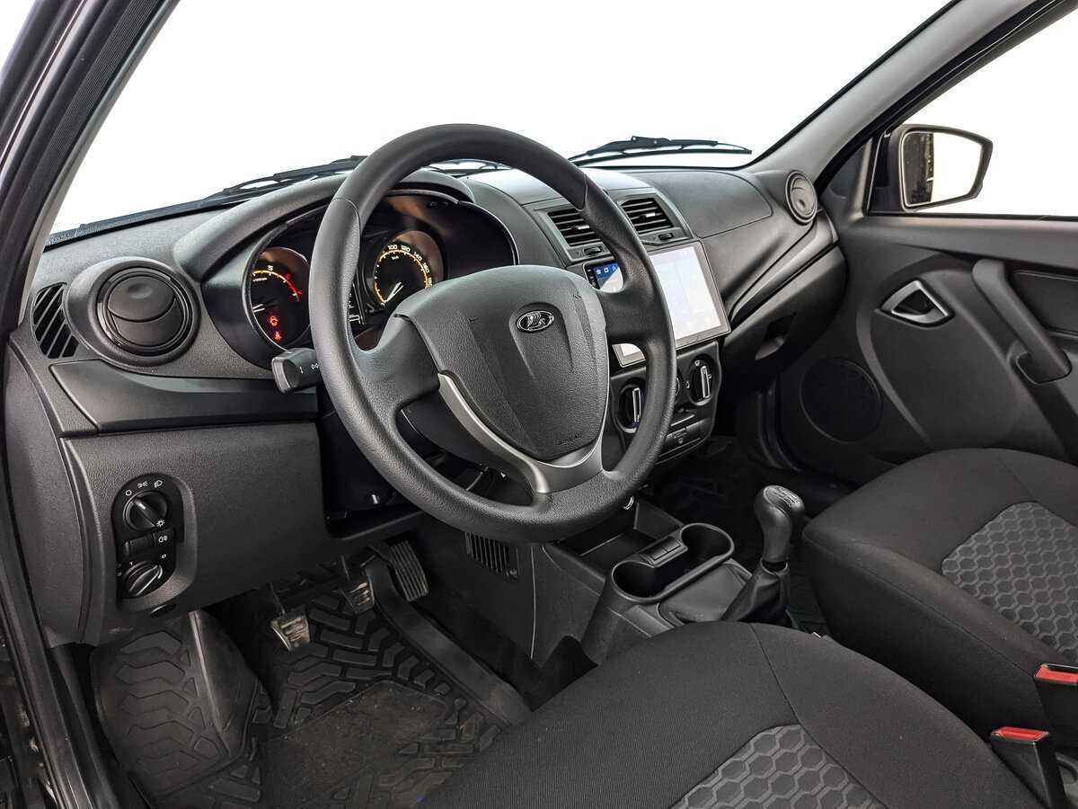 Б/У Лада (ВАЗ) Гранта 2023 года. Фото: #10