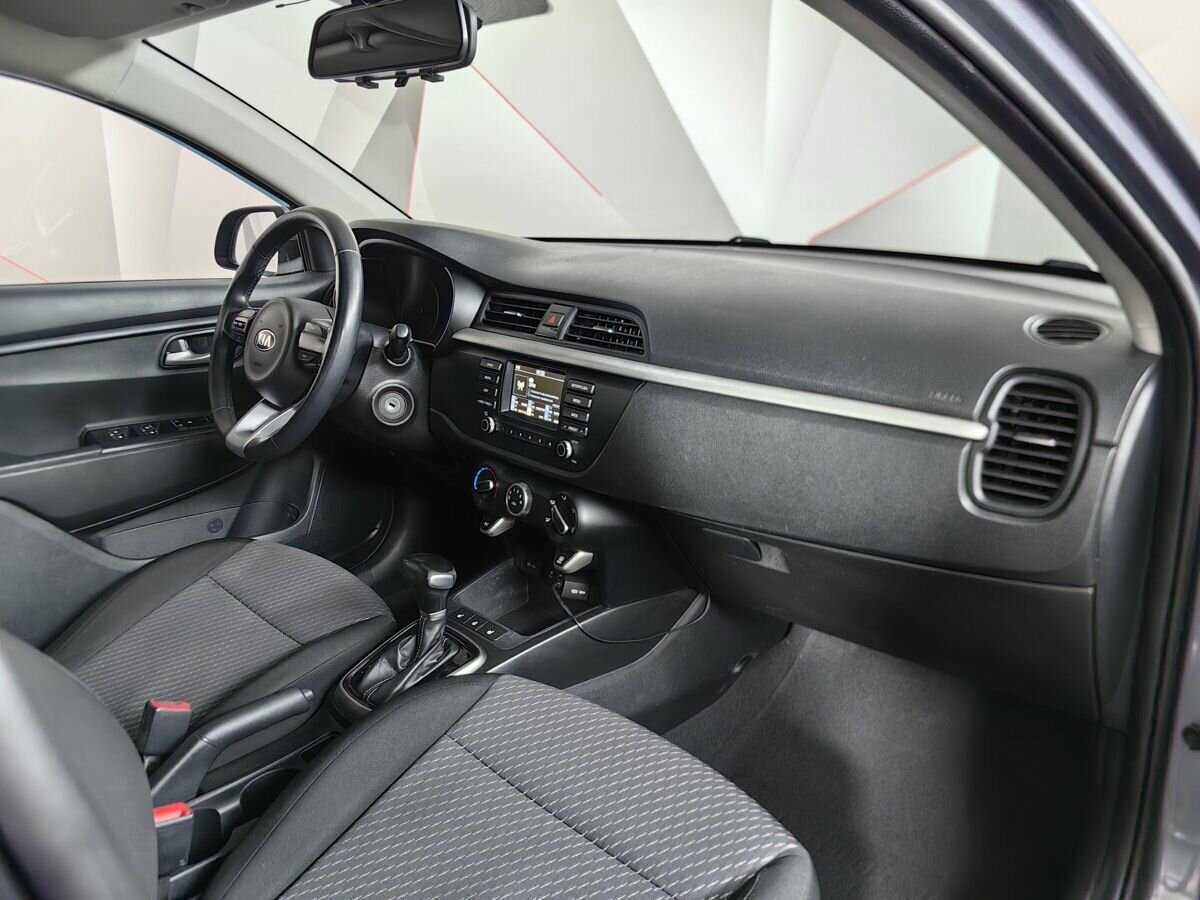 Б/У Киа Рио 2018 года. Фото: #8