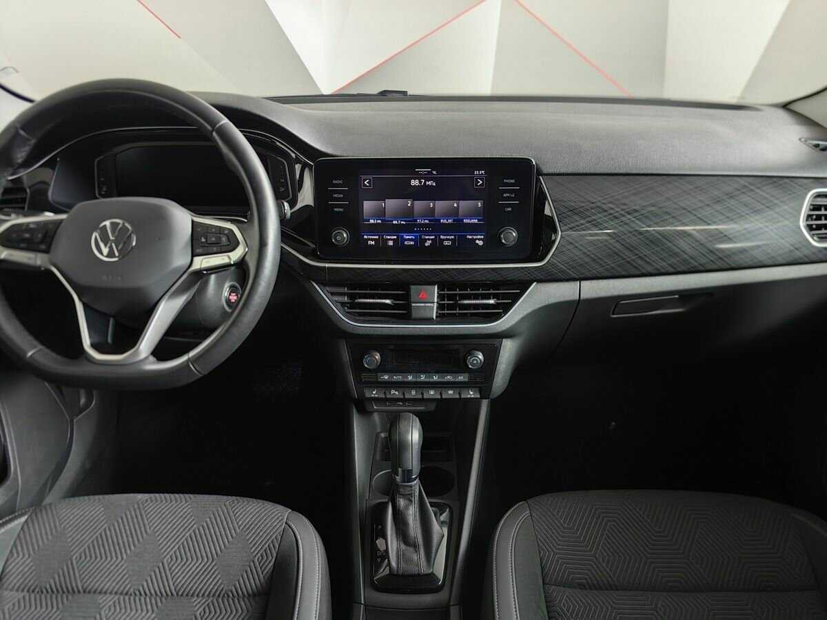 Б/У Фольксваген Поло 2021 года. Фото: #10