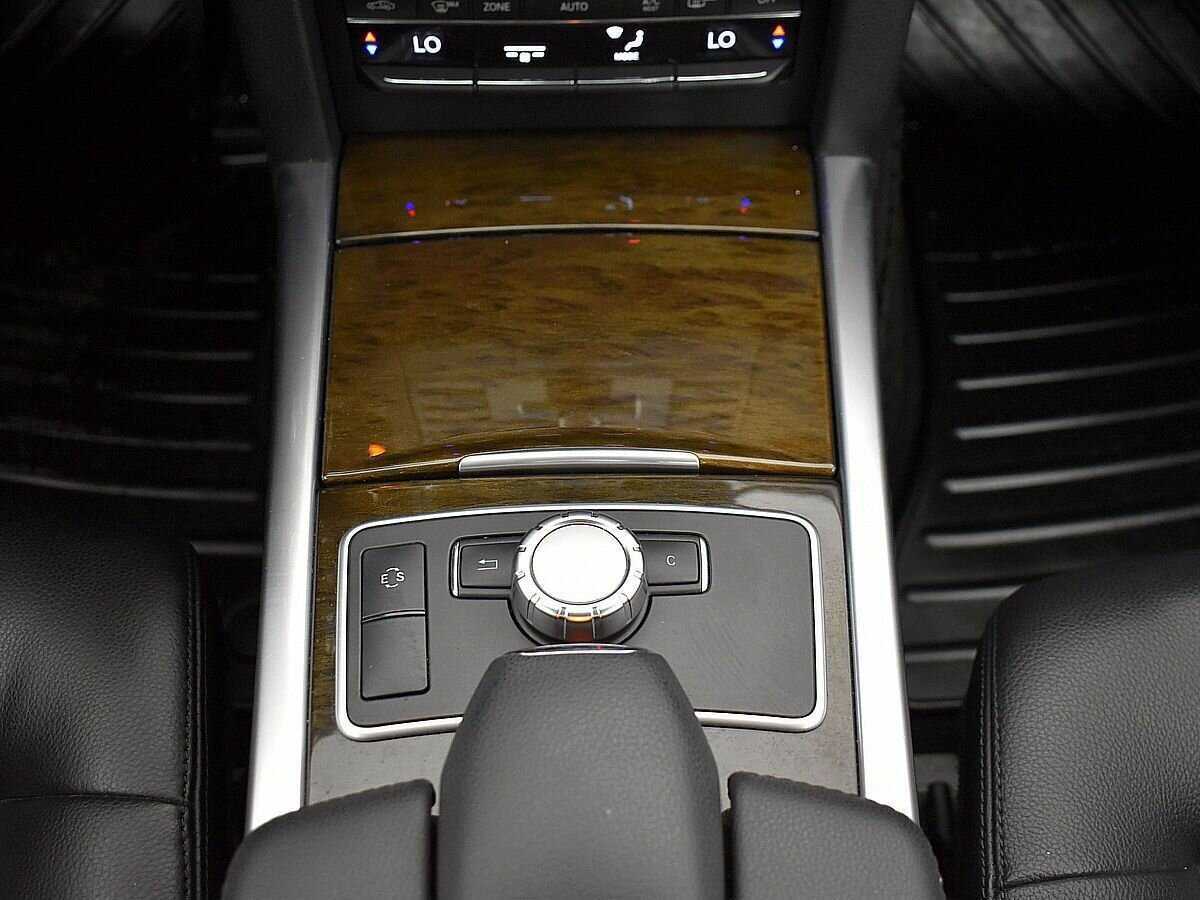 Б/У Мерседес-Бенц Е-Класс 2012 года. Фото: #13