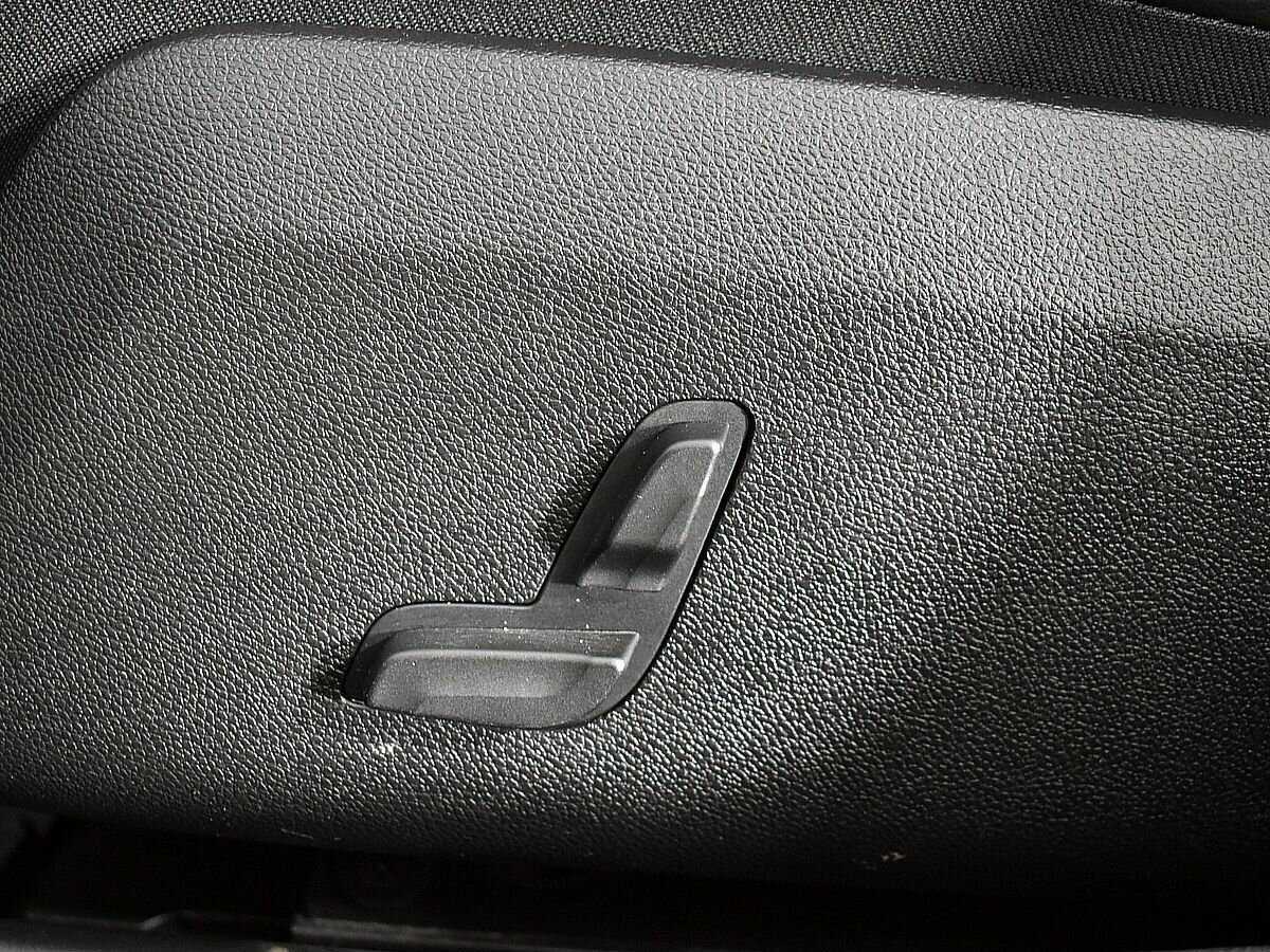 Б/У Мерседес-Бенц Е-Класс 2012 года. Фото: #14