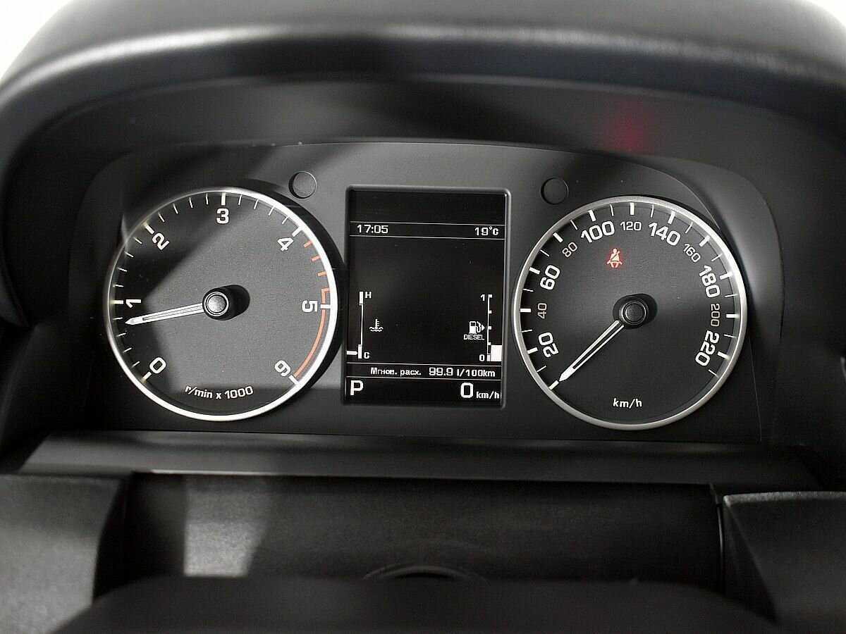 Б/У Лэнд Ровер Дискавери 2014 года. Фото: #11