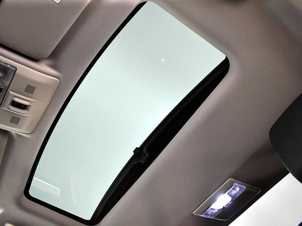 Б/У Лэнд Ровер Дискавери 2014 года. Фото: #13