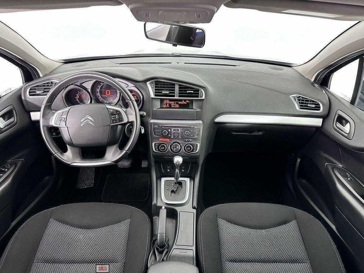 Б/У Ситроен Ц4 2013 года. Фото: #7