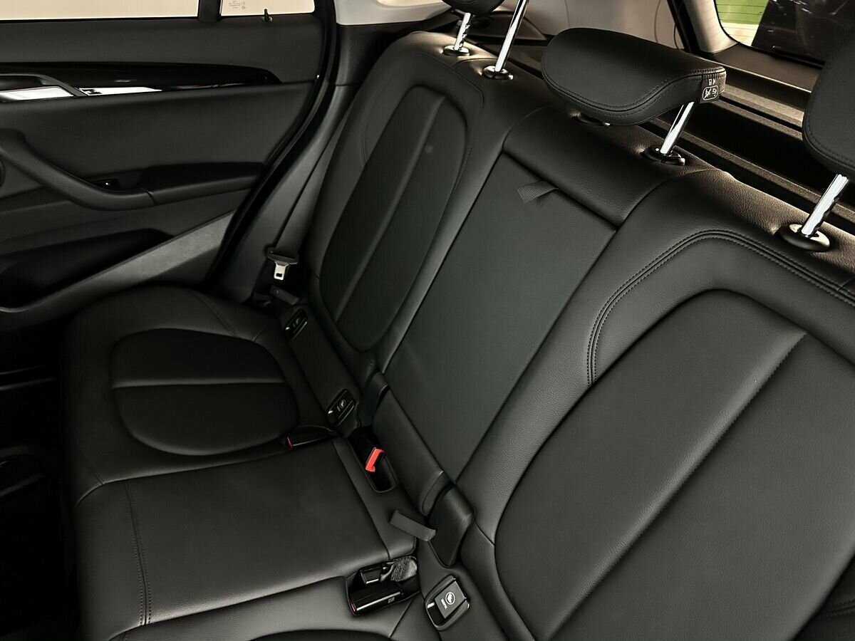 Б/У БМВ Икс1 2020 года. Фото: #8