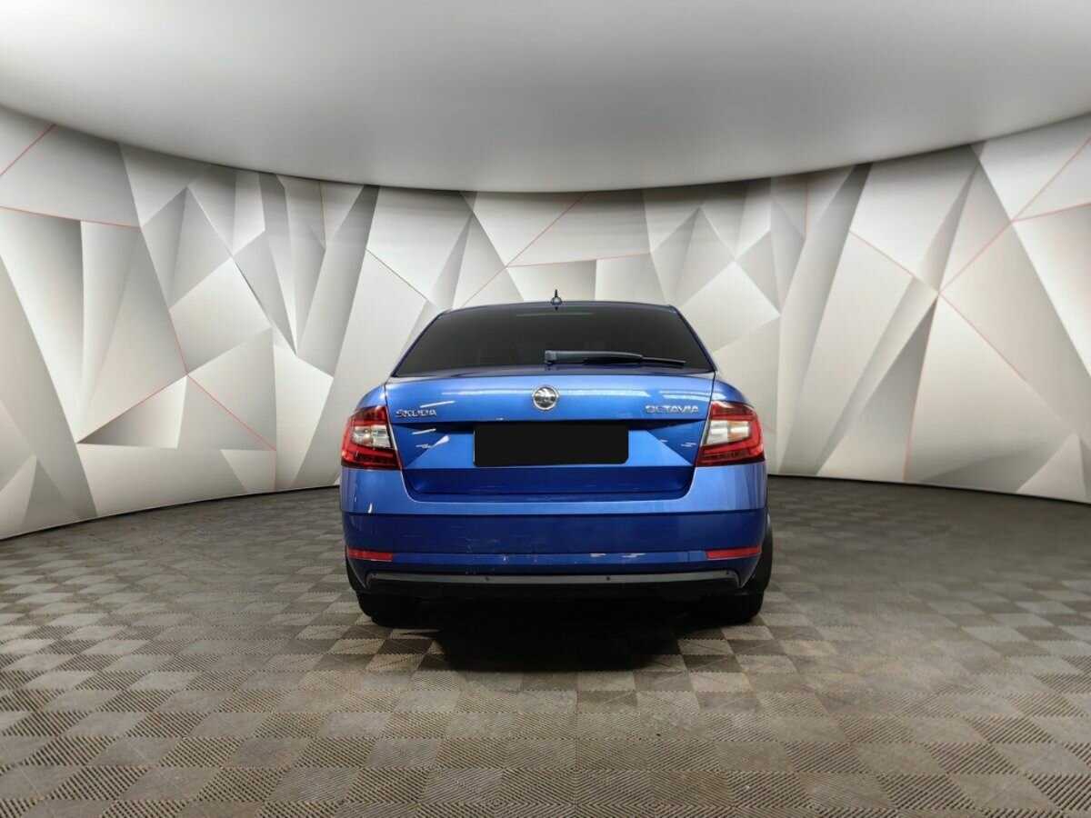 Б/У Шкода Октавия 2019 года. Фото: #7