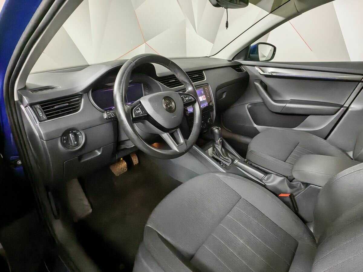 Б/У Шкода Октавия 2019 года. Фото: #13