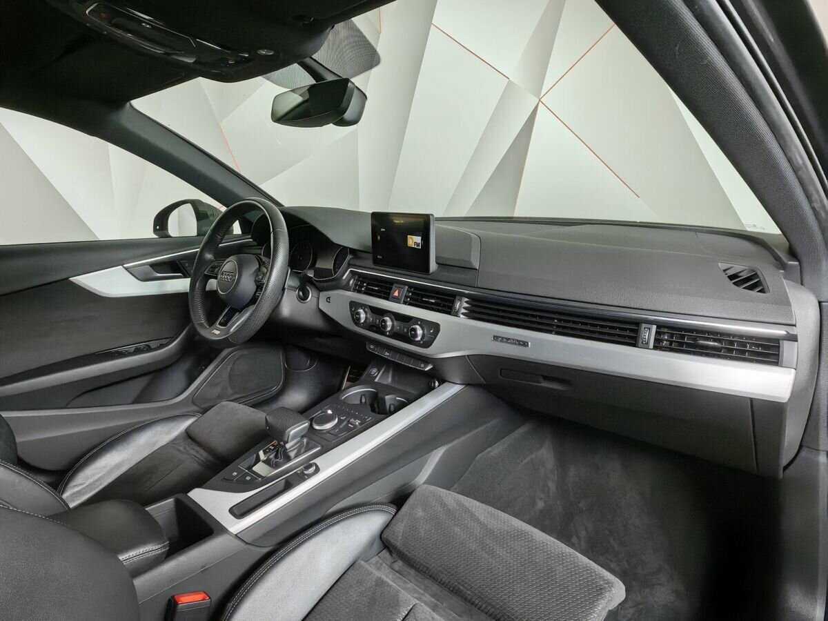 Б/У Ауди А4 2017 года. Фото: #8