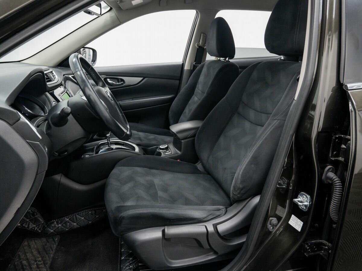 Б/У Ниссан Икс-Трейл 2015 года. Фото: #13