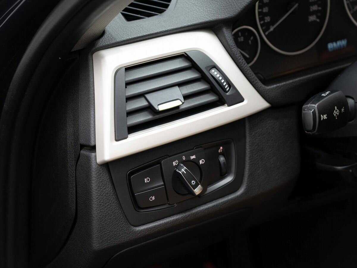 Б/У БМВ 3 серии 2014 года. Фото: #20