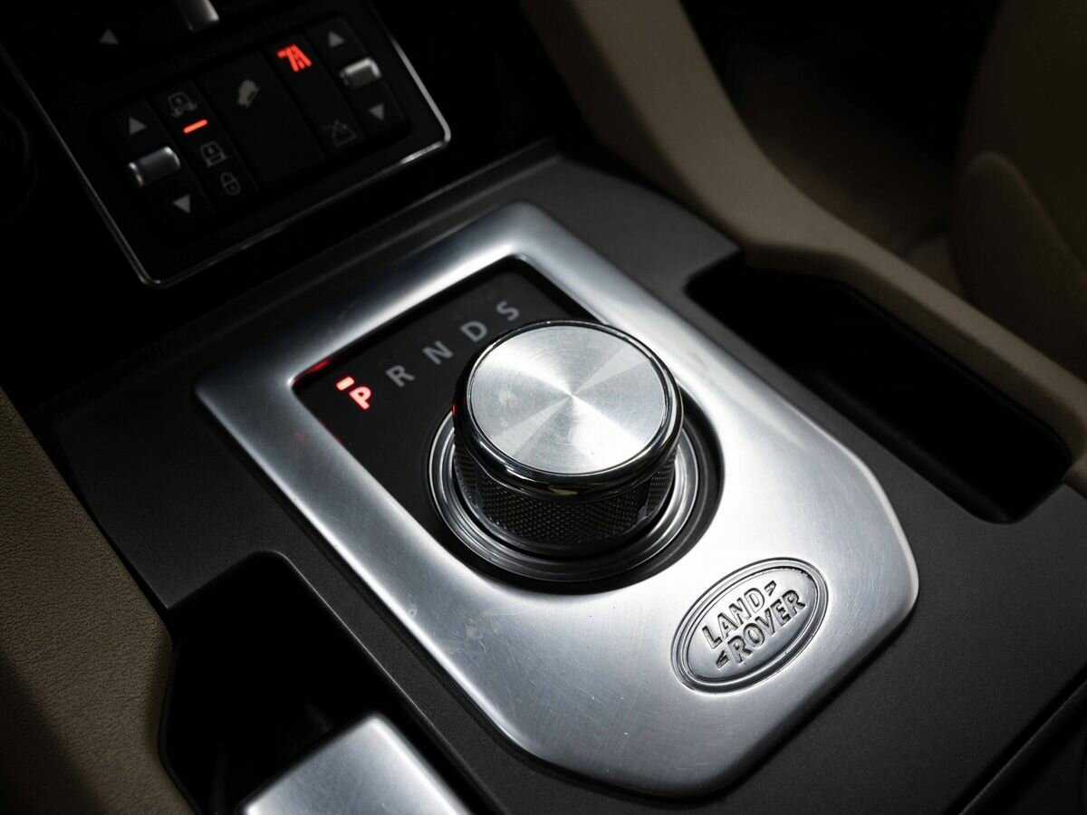 Б/У Лэнд Ровер Дискавери 2014 года. Фото: #19