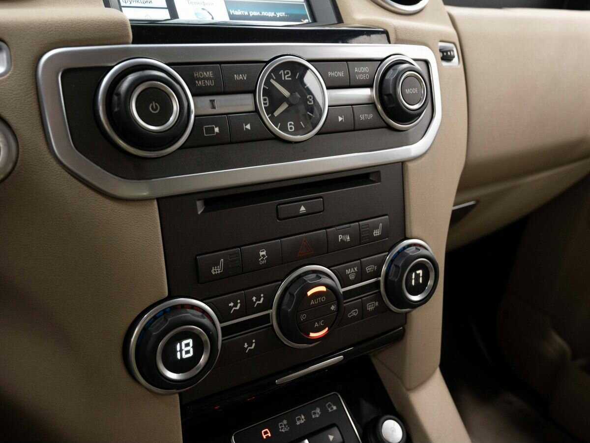 Б/У Лэнд Ровер Дискавери 2014 года. Фото: #26