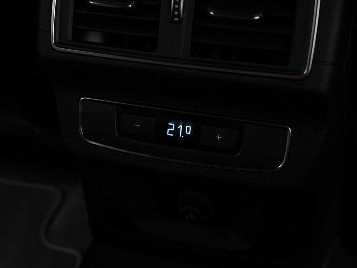 Б/У Ауди К5 2019 года. Фото: #9