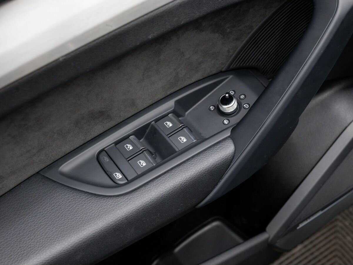 Б/У Ауди К5 2019 года. Фото: #16