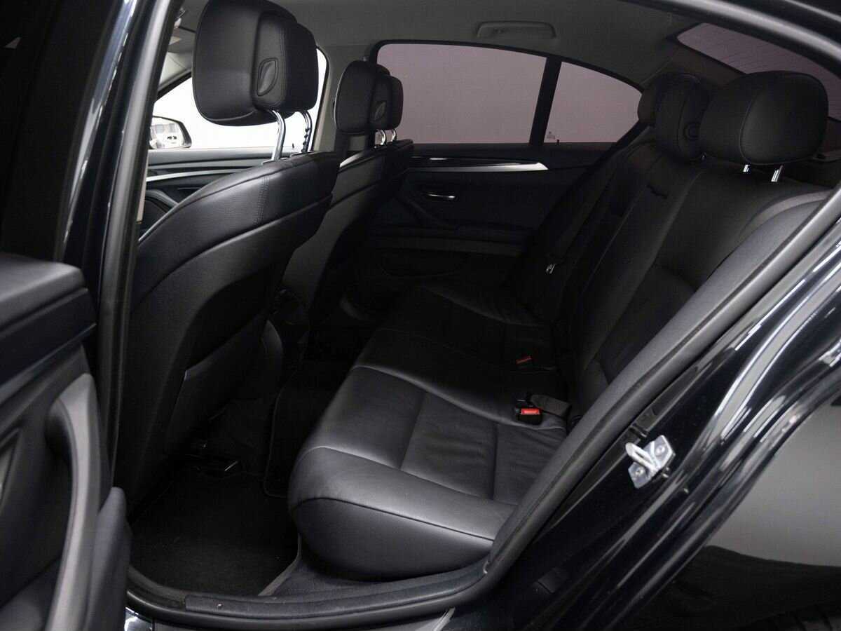 Б/У БМВ 5 серии 2012 года. Фото: #8