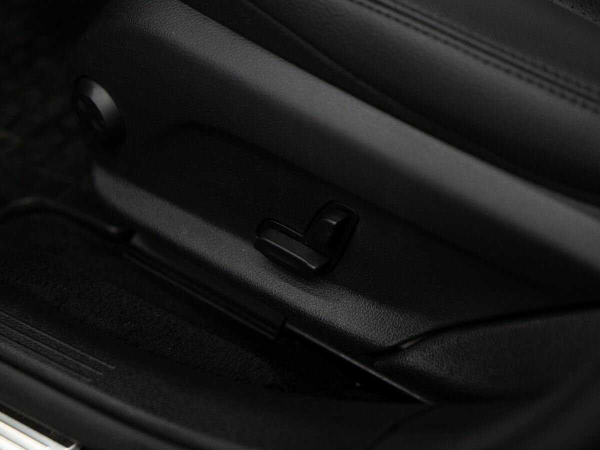 Б/У Мерседес-Бенц Е-Класс 2018 года. Фото: #15