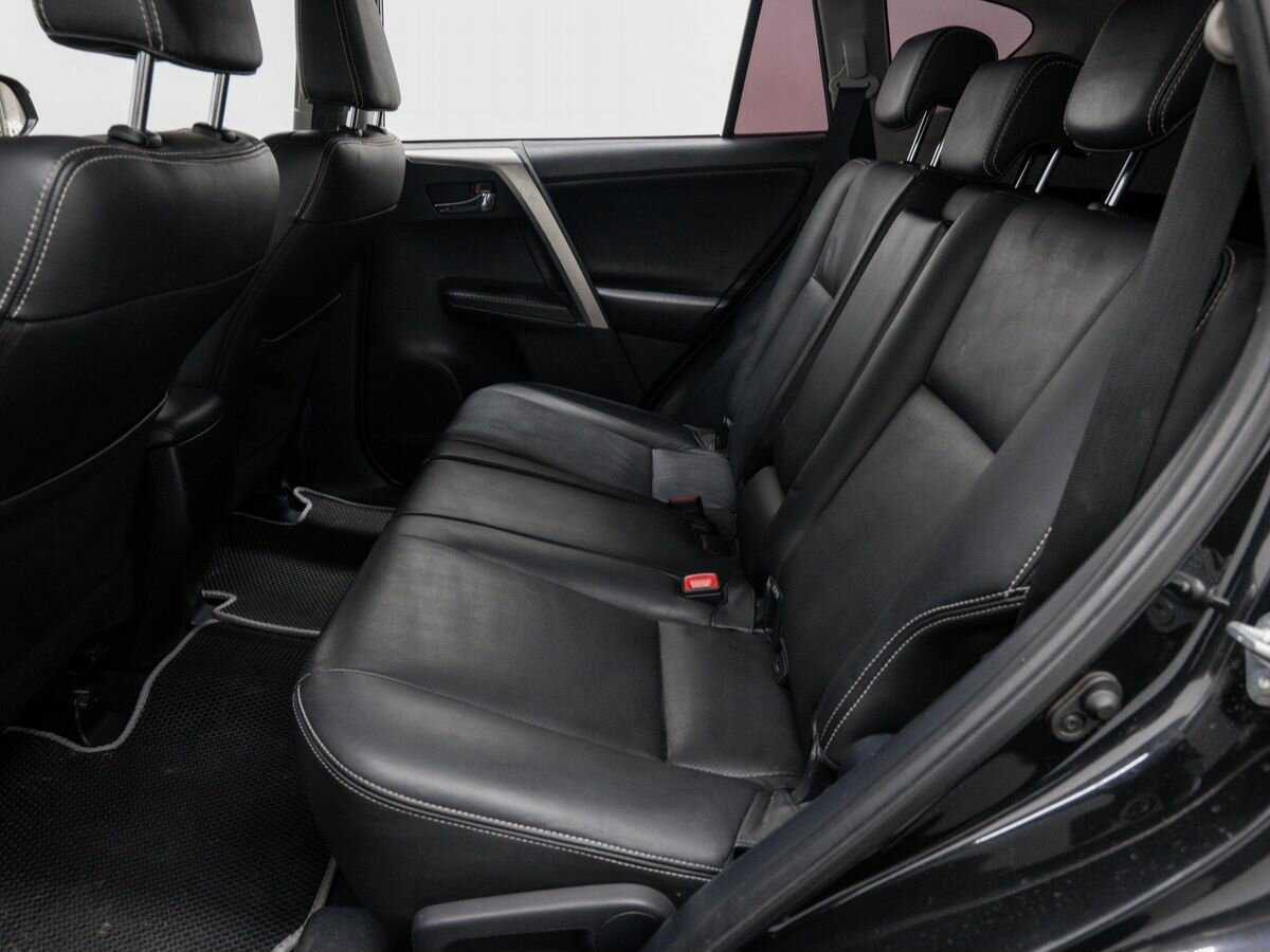 Б/У Тойота Рав4 2014 года. Фото: #11