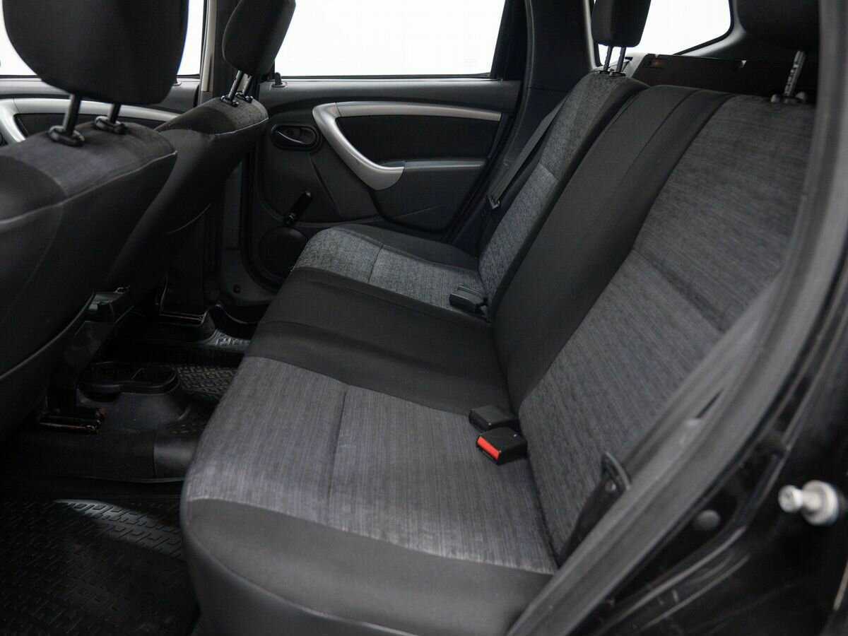 Б/У Рено Дастер 2013 года. Фото: #11