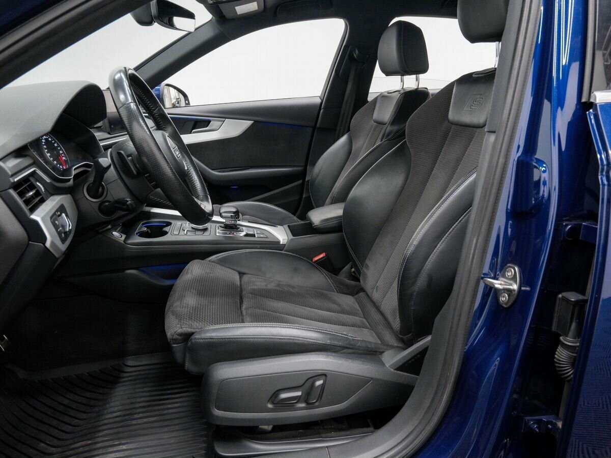 Б/У Ауди А4 2017 года. Фото: #13