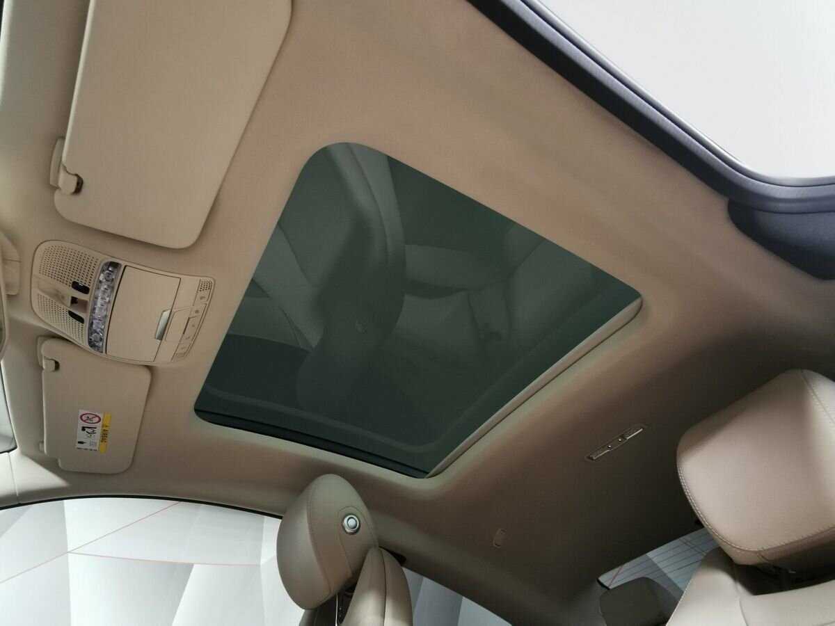 Б/У Мерседес-Бенц Ц-Класс 2015 года. Фото: #17