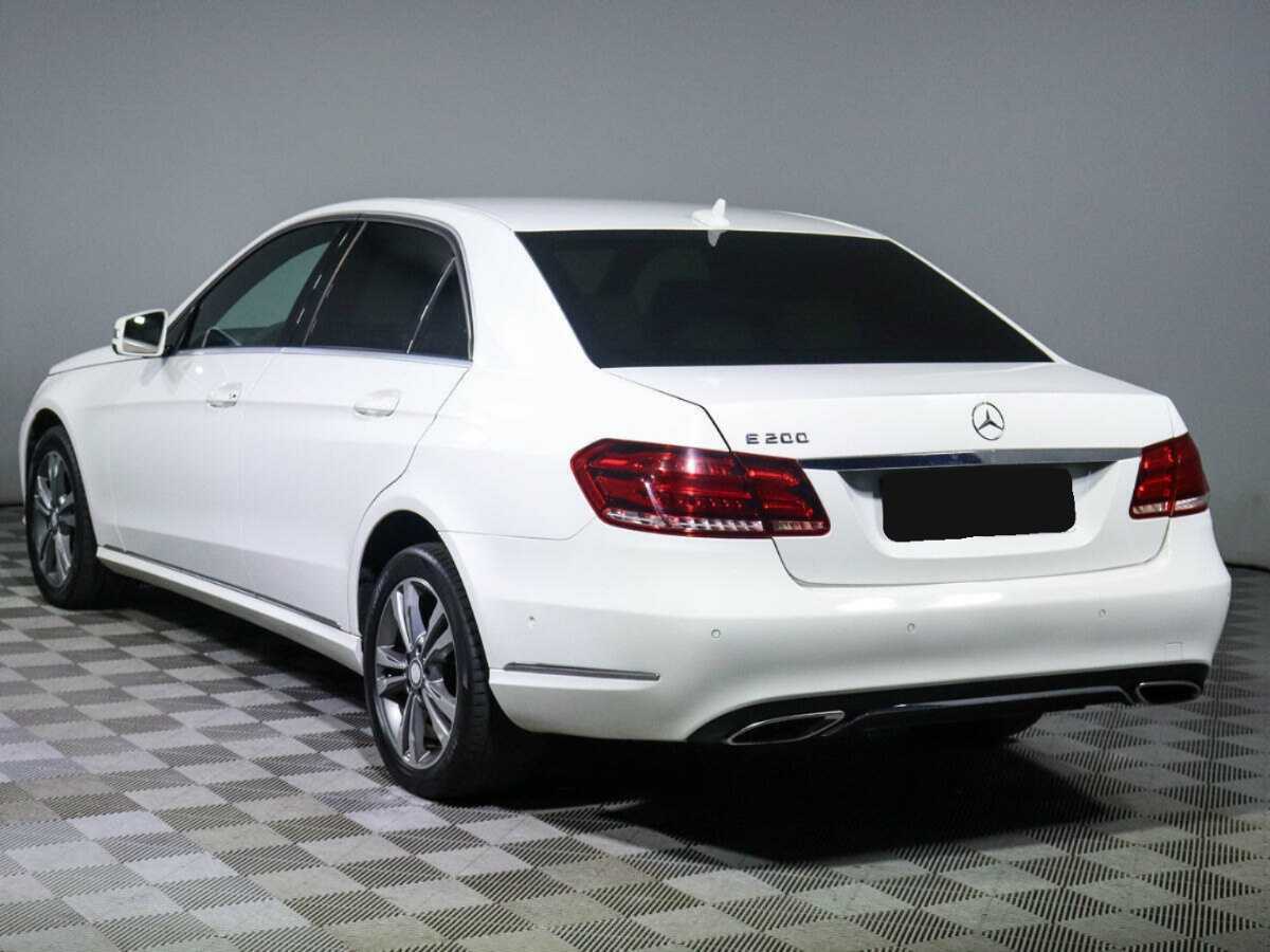 Б/У Мерседес-Бенц Е-Класс 2014 года. Фото: #5