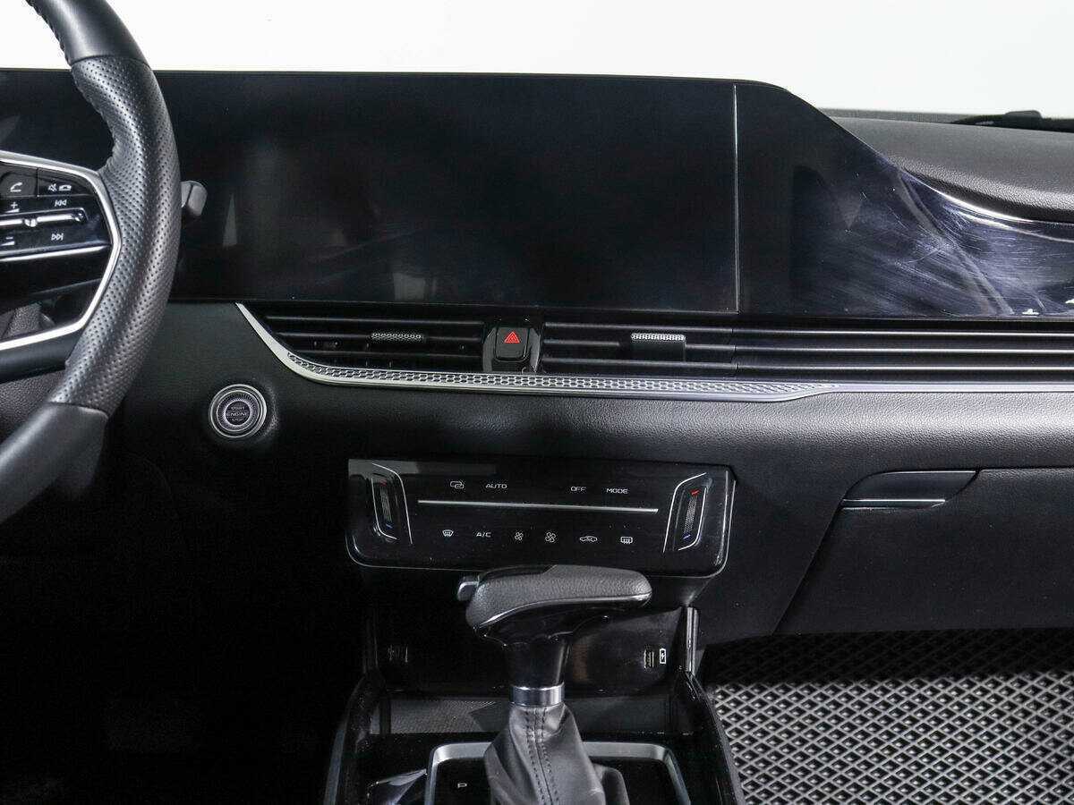 Б/У ФАВ Бестюн Б70 2023 года. Фото: #11