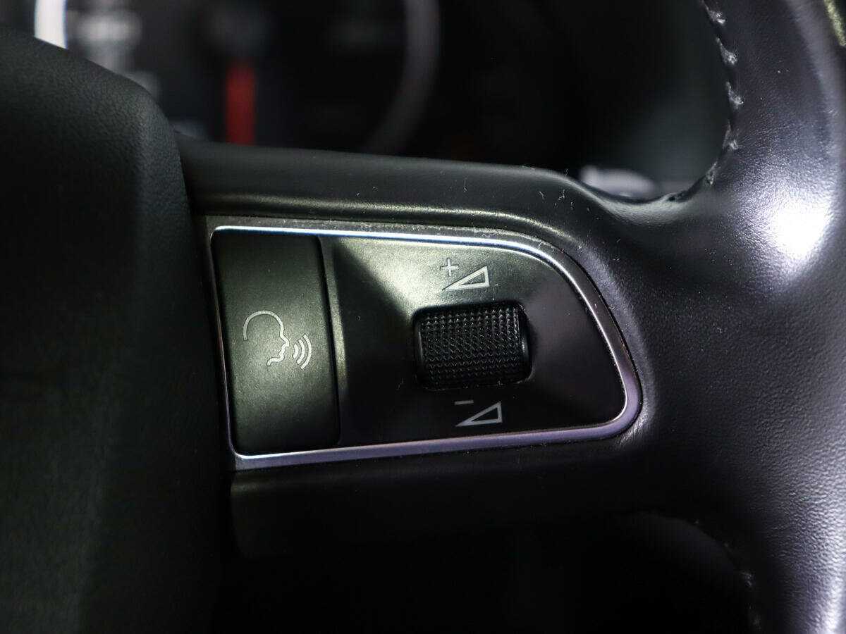 Б/У Ауди К5 2012 года. Фото: #22