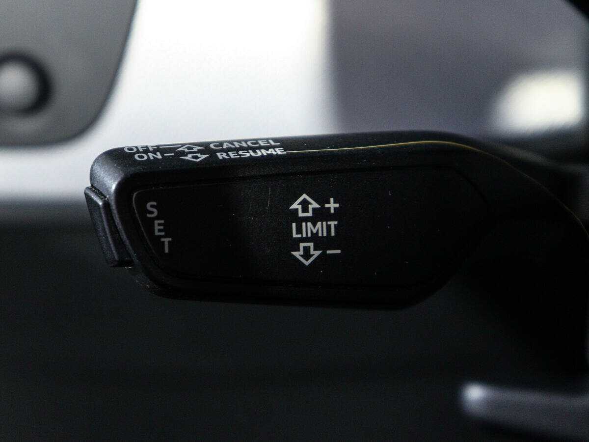 Б/У Ауди А4 2016 года. Фото: #20