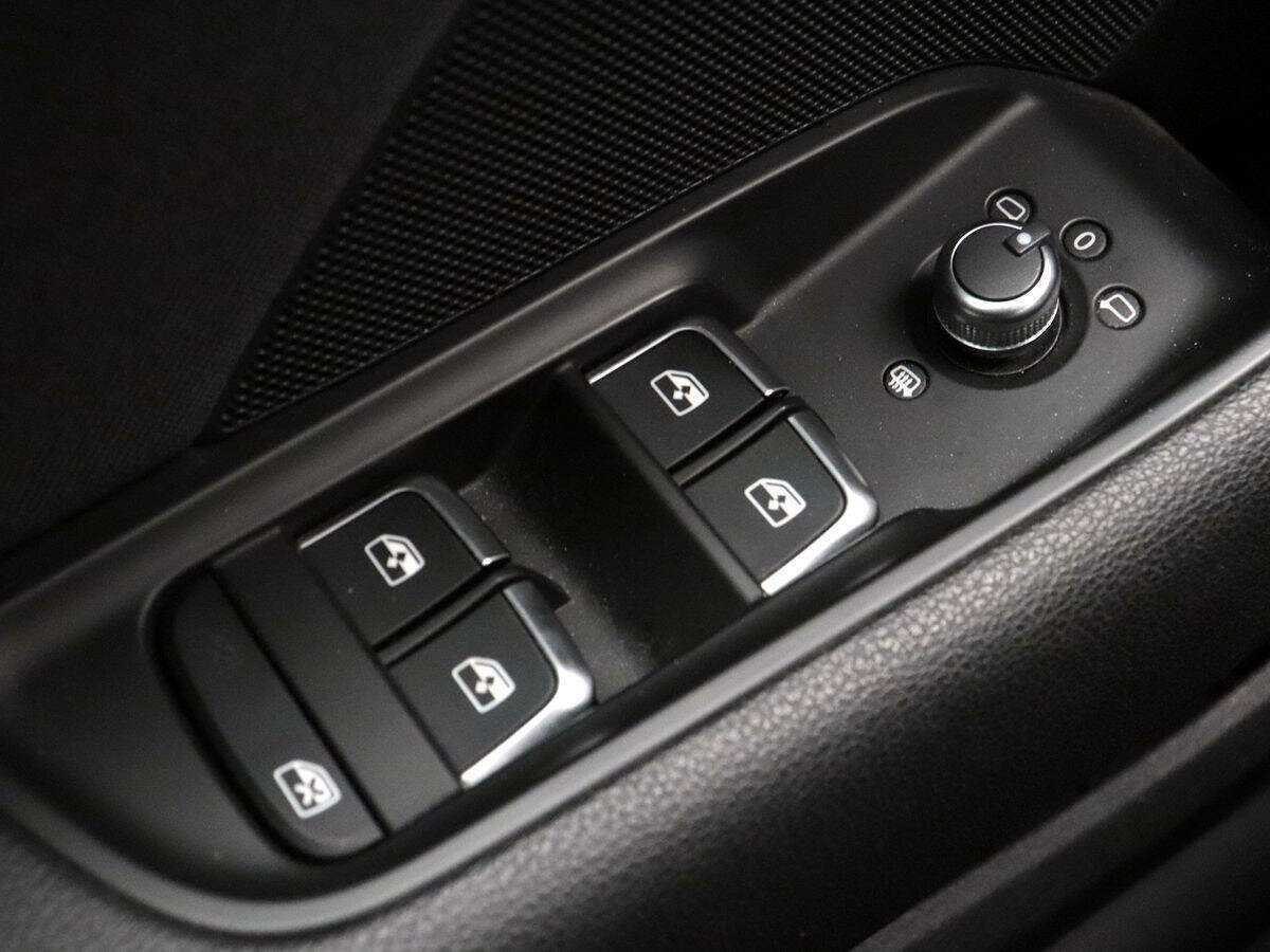 Б/У Ауди А3 2016 года. Фото: #12