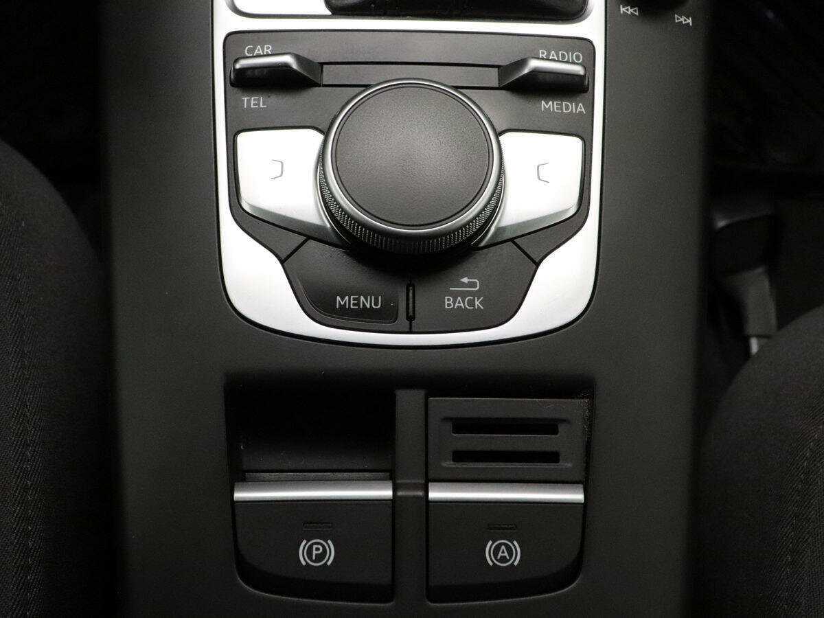 Б/У Ауди А3 2016 года. Фото: #15