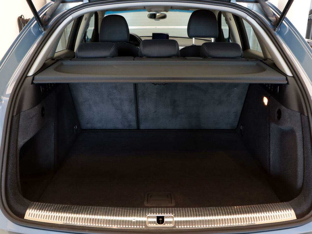 Б/У Ауди К3 2013 года. Фото: #9