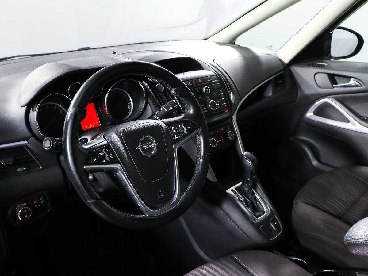 Б/У Опель Зафира 2012 года. Фото: #13