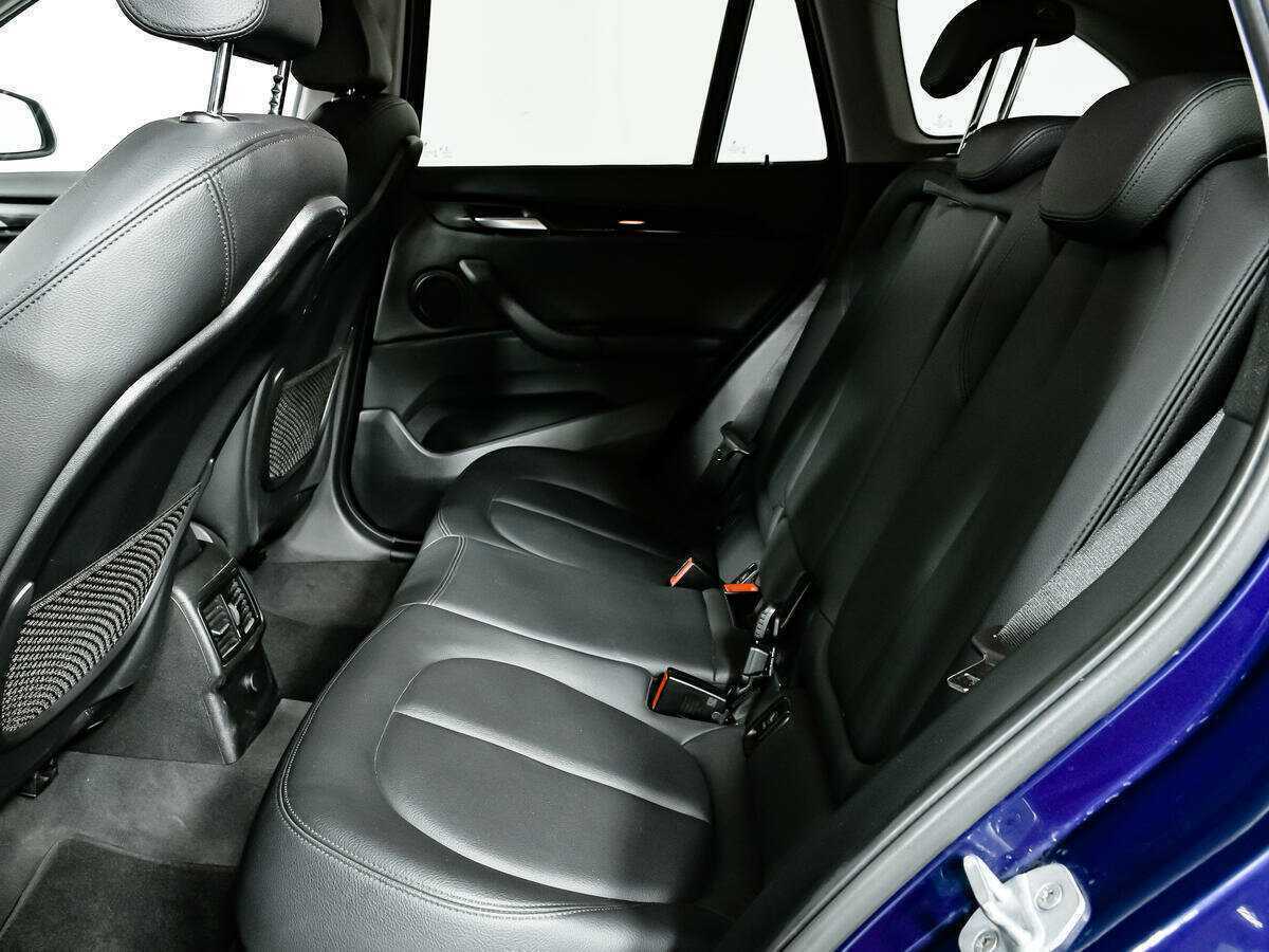 Б/У БМВ Икс1 2018 года. Фото: #11