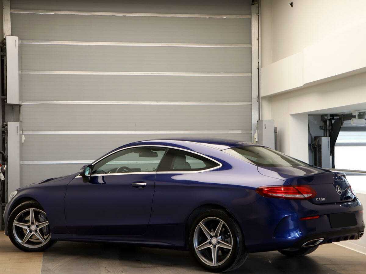 Б/У Мерседес-Бенц Ц-Класс 2016 года. Фото: #5