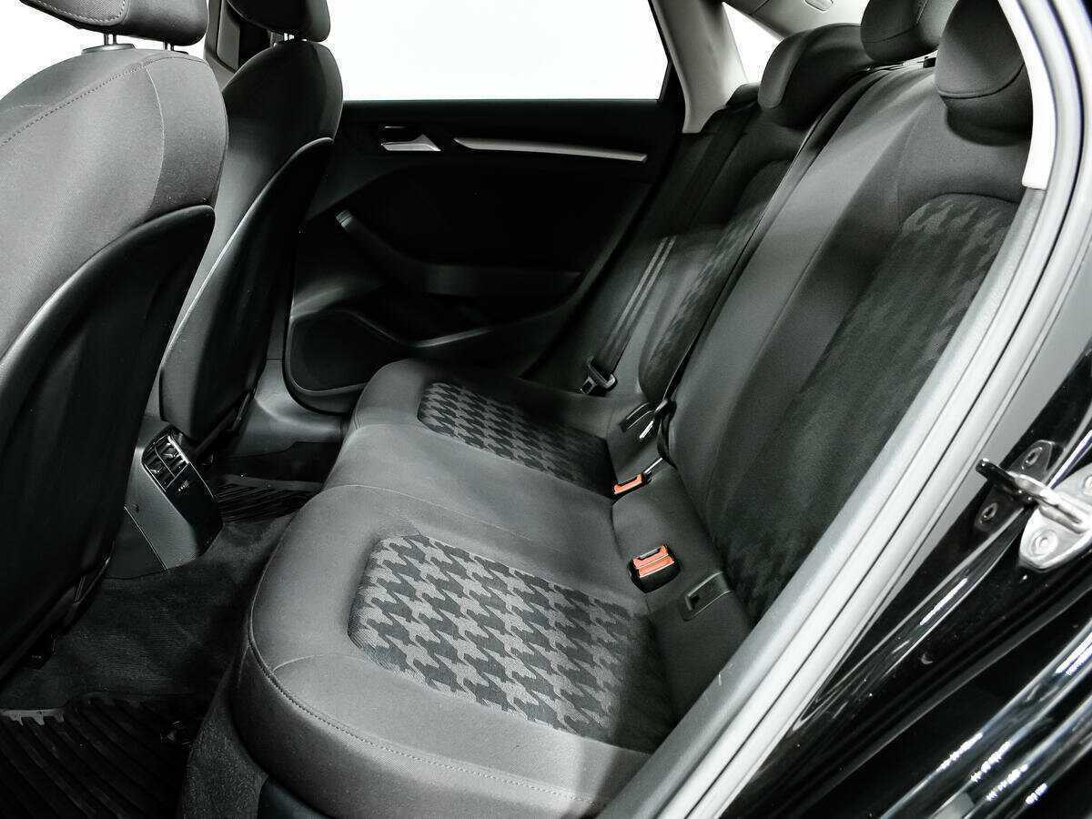 Б/У Ауди А3 2016 года. Фото: #11