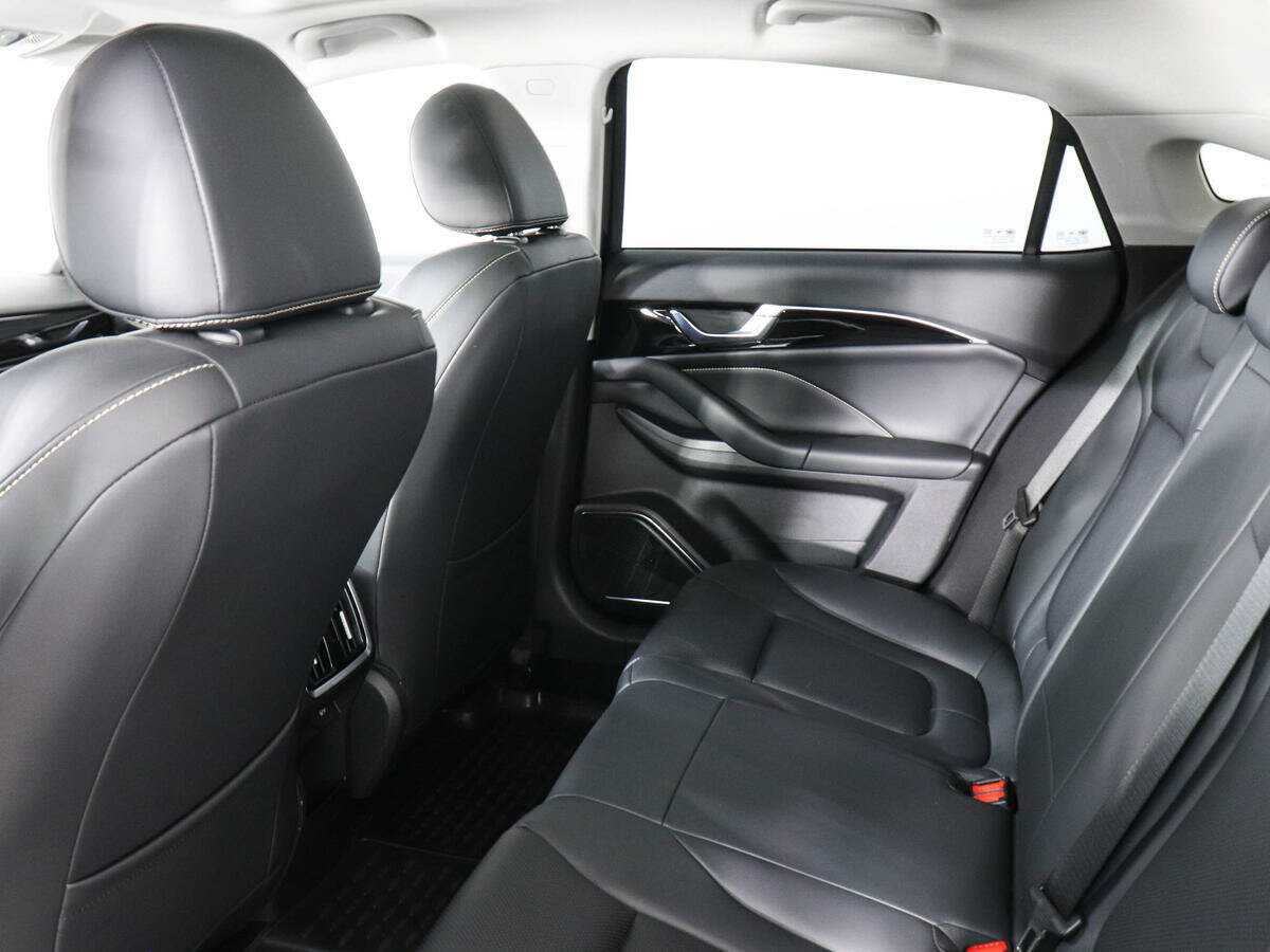 Б/У ФАВ Бестюн Б70 2023 года. Фото: #13