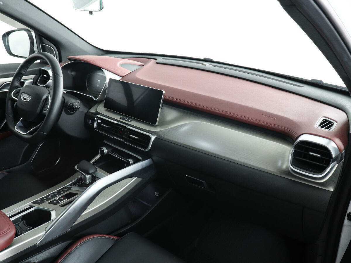 Б/У Джили Кулрэй 2023 года. Фото: #9