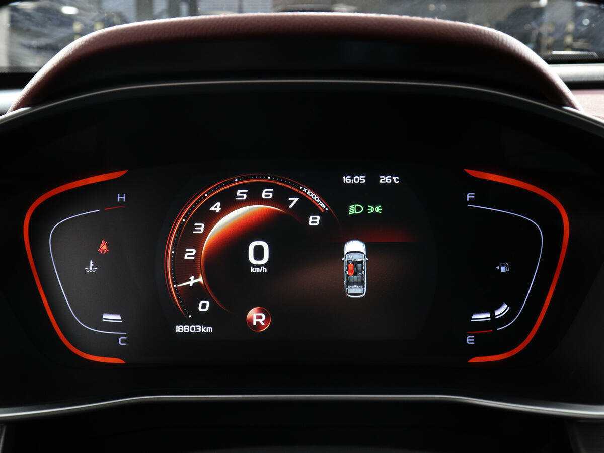 Б/У Джили Кулрэй 2023 года. Фото: #10