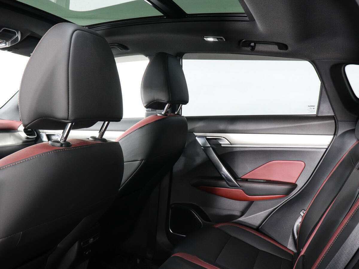 Б/У Джили Кулрэй 2023 года. Фото: #11