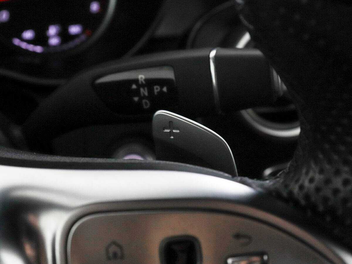 Б/У Мерседес-Бенц Ц-Класс 2018 года. Фото: #14