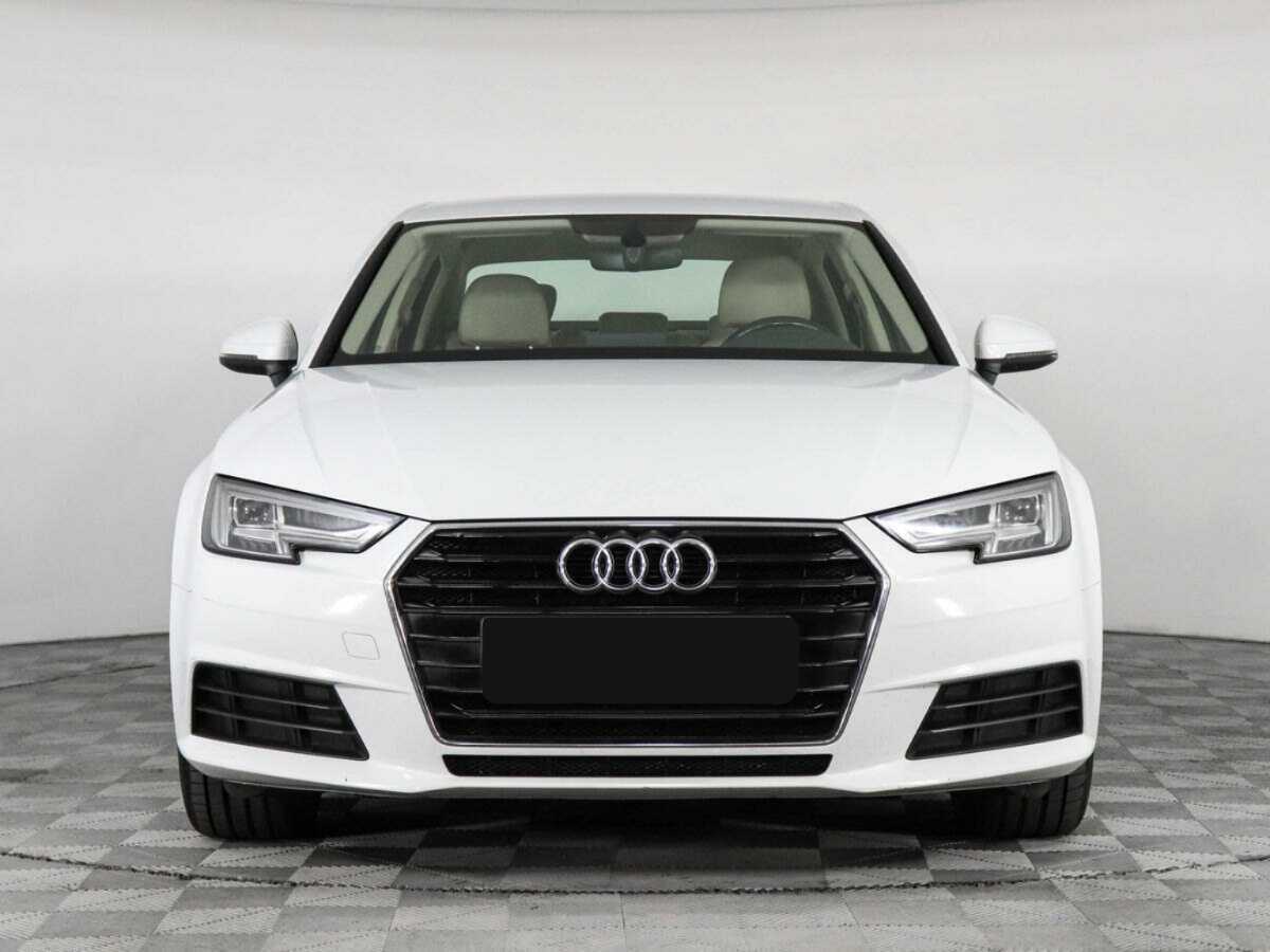 Б/У Ауди А4 2019 года. Фото: #1