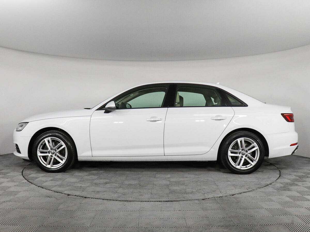 Б/У Ауди А4 2019 года. Фото: #7